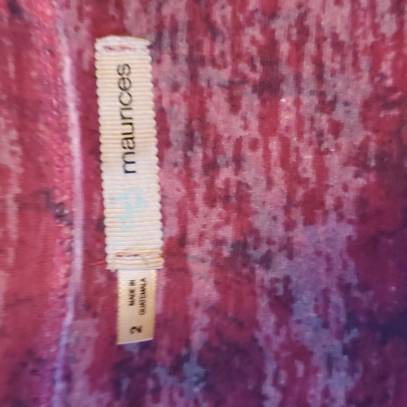 Maurices size 2X burnout tee. Abstract floral design *EUC* - Picture 5 of 11